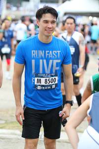 BIB: 8500
                            <button type="button" onclick="openModal(4725737)" class="btn btn-primary btn-sm float-right btn-popup" data-toggle="modal" data-target=".modal-high-quality">
                        <i class="fas fa-shopping-cart"></i> Add to Cart
                    </button>
                                            <button type="button" onclick="isThisMe(4725737, true)" class="btn btn-success btn-sm float-right btn-popup btn-isme hidden" data-toggle="tooltip" data-placement="bottom" title="นี่คือรูปของคุณใช่ไหม คลิกที่นี่เพื่อเอาเข้าอัลบั้ม">
                        <i class="fas fa-plus"></i> Add to album
                    </button>
                    <button type="button" onclick="isThisMe(4725737, false)" class="btn btn-warning btn-sm float-right btn-popup btn-isnotme hidden">
                        <i class="fas fa-ban"></i> Remove from album
                    </button>